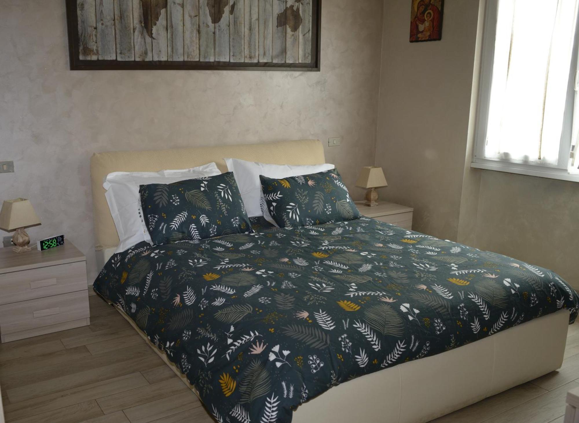 Appartement Locazione Turistica Di Carlo Rome